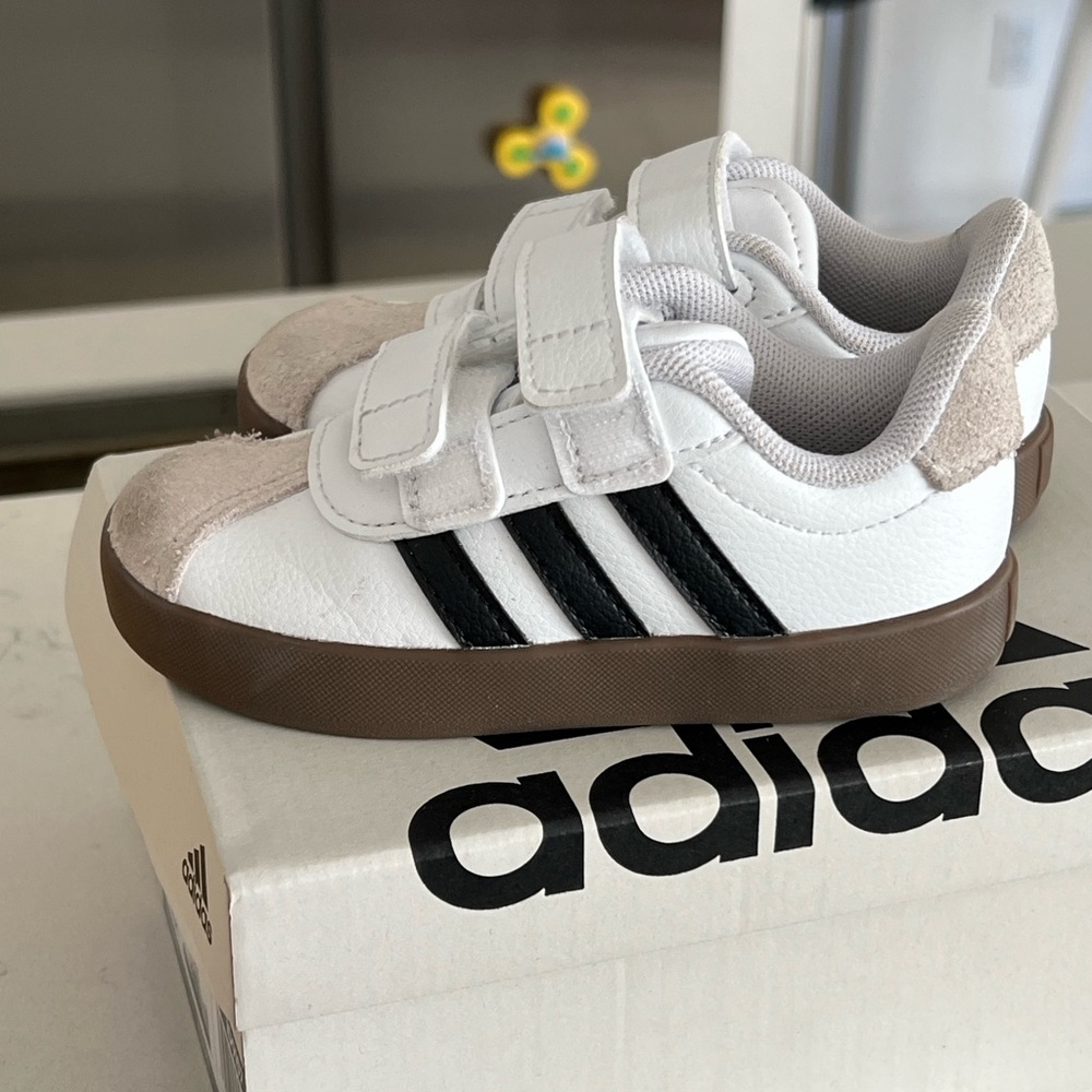 Adidas Toddler Sneakers - White, Black VL Court 3.0 CF I